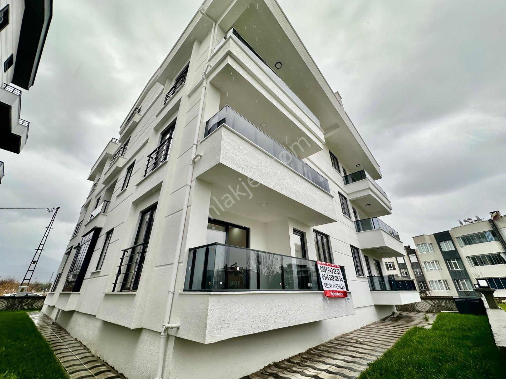 ꧁yetkili Ay Emlaktan꧂akçay Merkezde Kazdağları Eteklerinde Müstakil Tadında Satılık 1+1 Lüx Daire