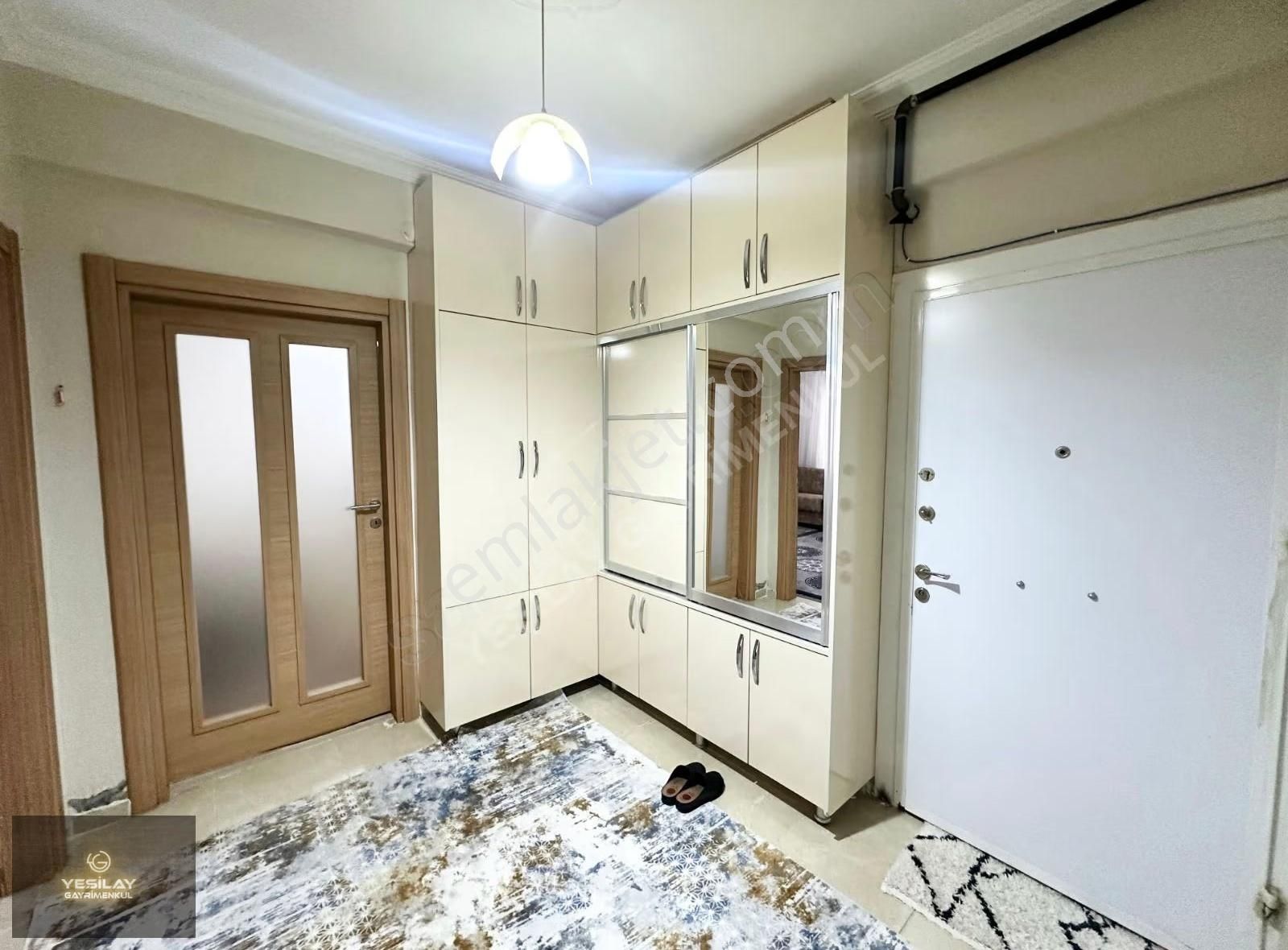 Yeşilay Gayrimenkul Den Akpiyarda 2+1 Düz Giriş Satılık Daire