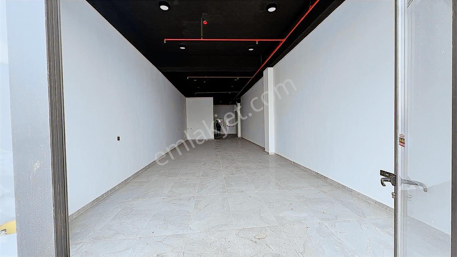 Marangozlar Sanayii Forum Plazada Kiralık 100 M2 Prestij Dükkan - Görsel 21