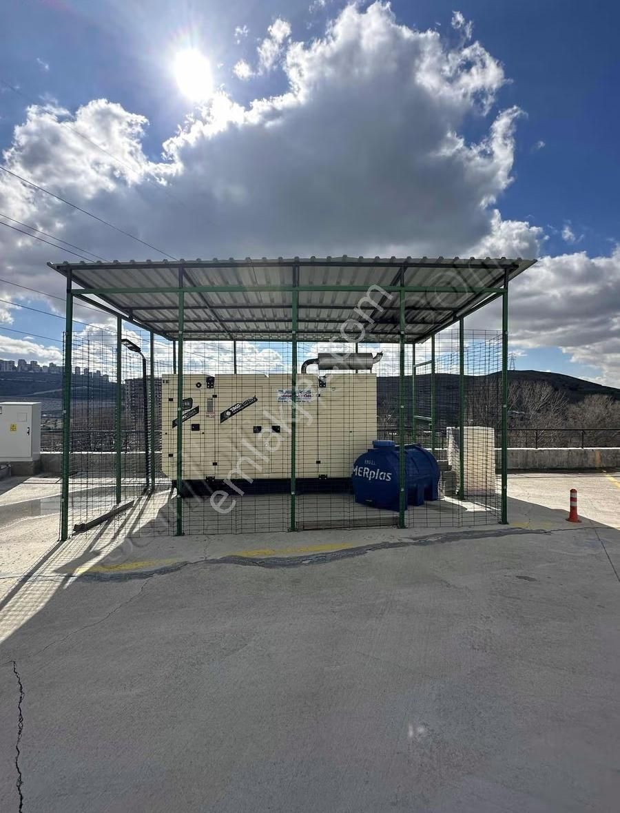 Meydan Park'ta 13. Kat Güney Cephe, 4+1 163 M2 Satılık Daire