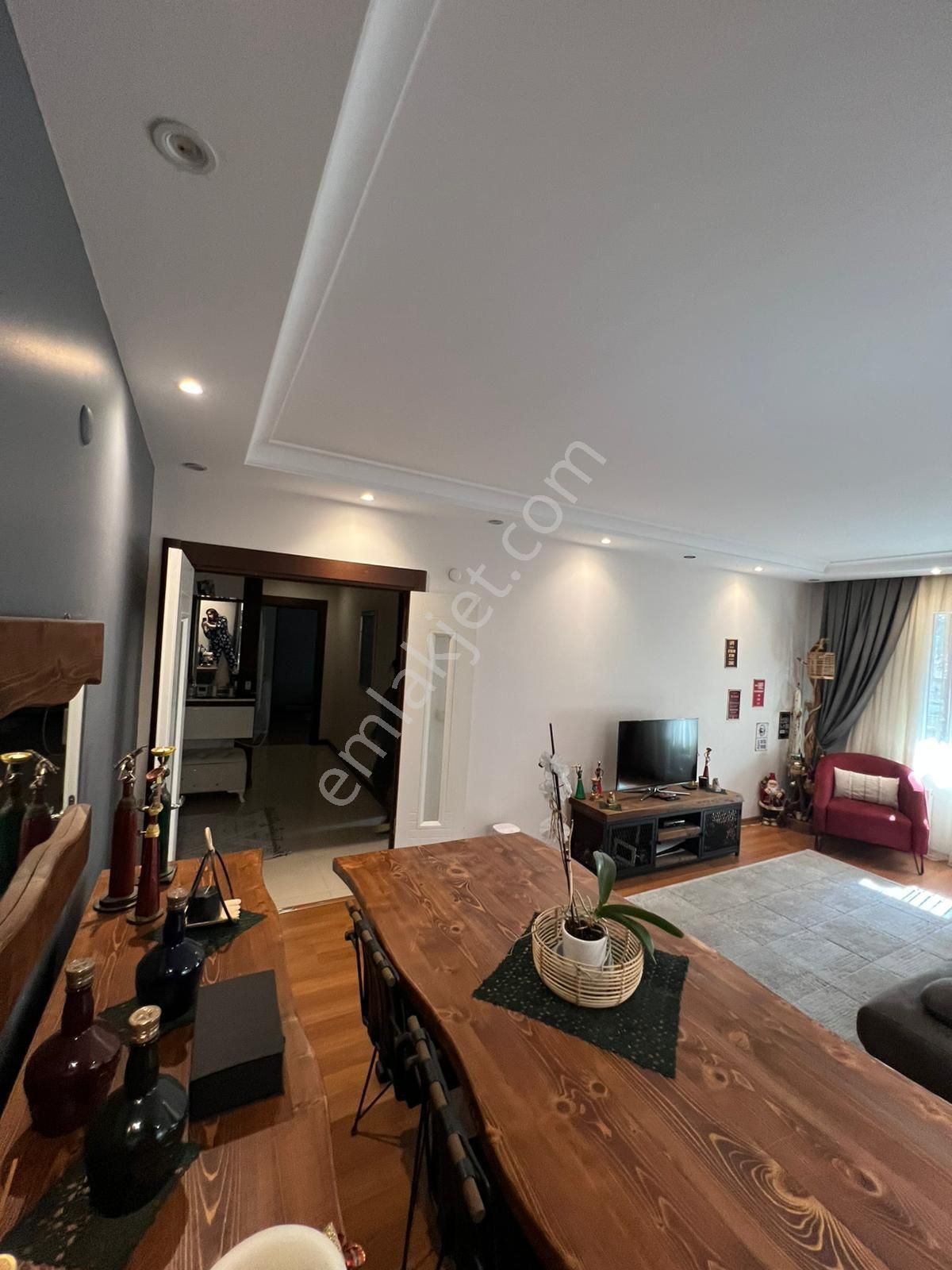 Bahçelievlerin Prestijli Sitesi Beyaz Konaklar'da 2+1 Daire - Görsel 4