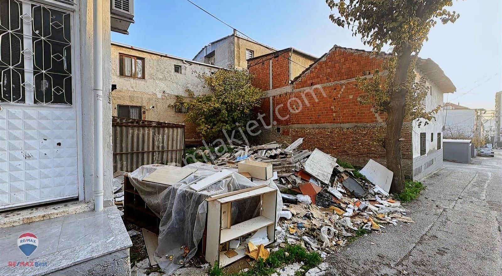 18 Bayraklı Postacılarda Satılık 123 M² Arsa - Görsel 5