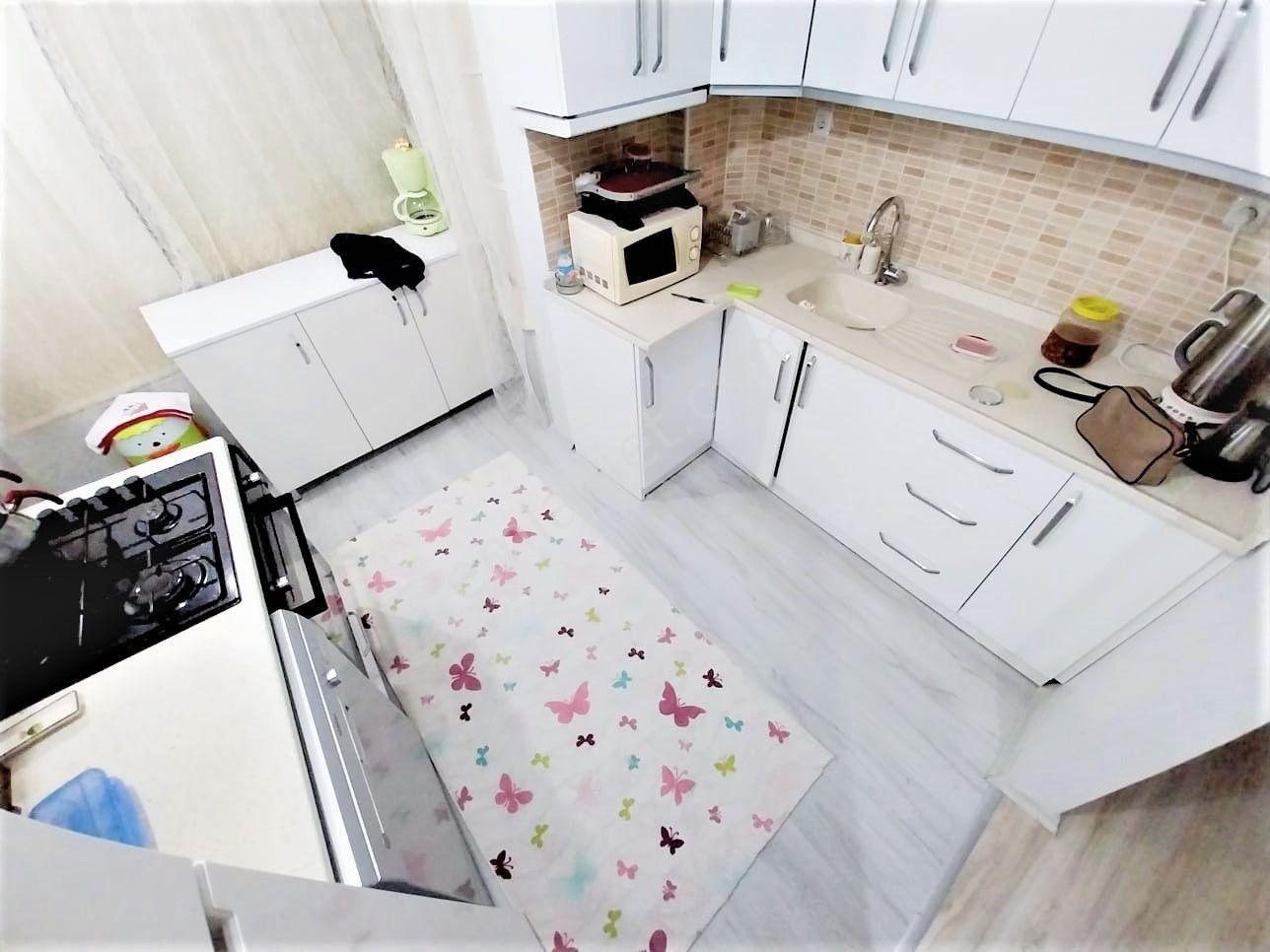 ꧁ay Emlaktan꧂akçay Merkezde Denize 5oo Mt Arakat Muhteşem Konumlu Ayrı Mutfak 2+1 Satılık Daire