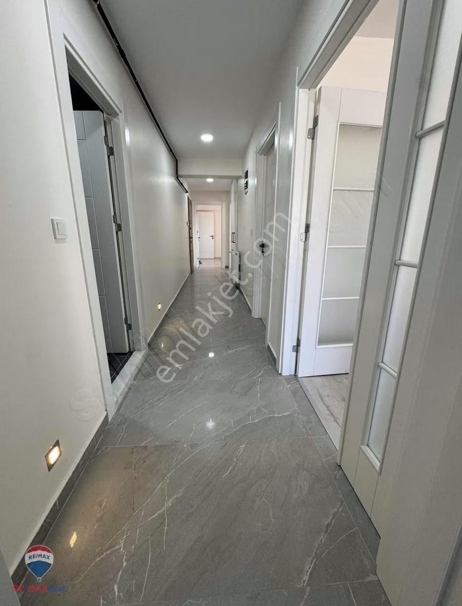 Hakan Büyük"ten Ordu Bulvar Üstü Fore Kazıklı Bina Önü Açık 3+1 - Görsel 13