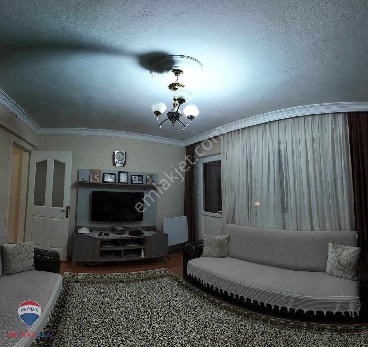 9 Latıfe Hanım'da Masrafsız 3 Katlı Müstakıl Bına - Görsel 5