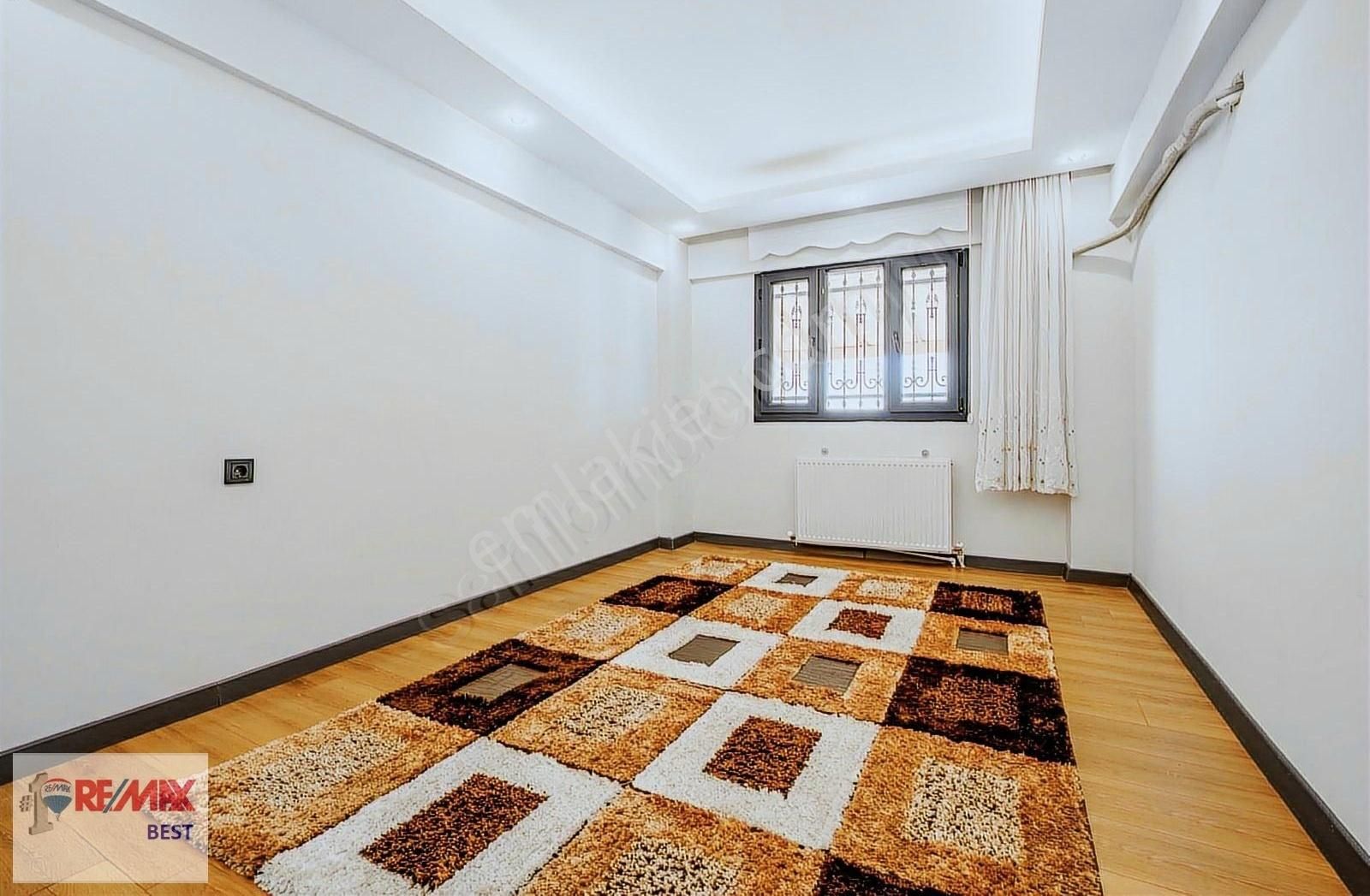 8 Kemalpaşa Yukarıkızılcada 750 M2 Bahçeli 250 M2 Satılık Villa - Görsel 26
