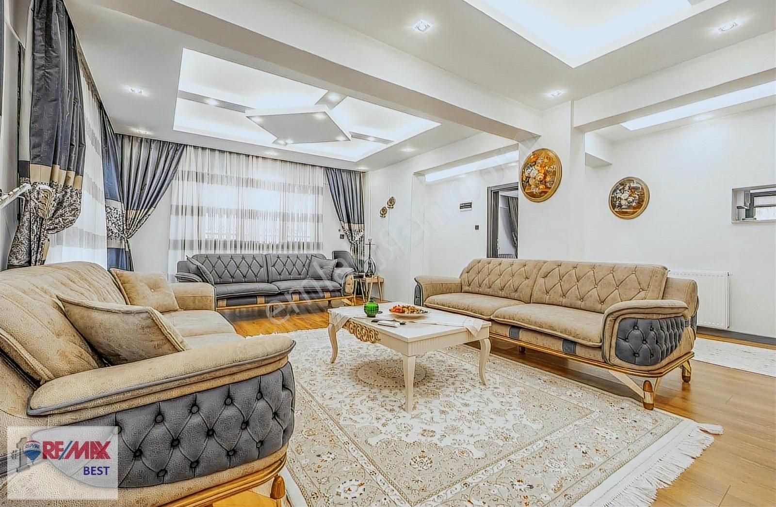 8 Kemalpaşa Yukarıkızılcada 750 M2 Bahçeli 250 M2 Satılık Villa - Görsel 14