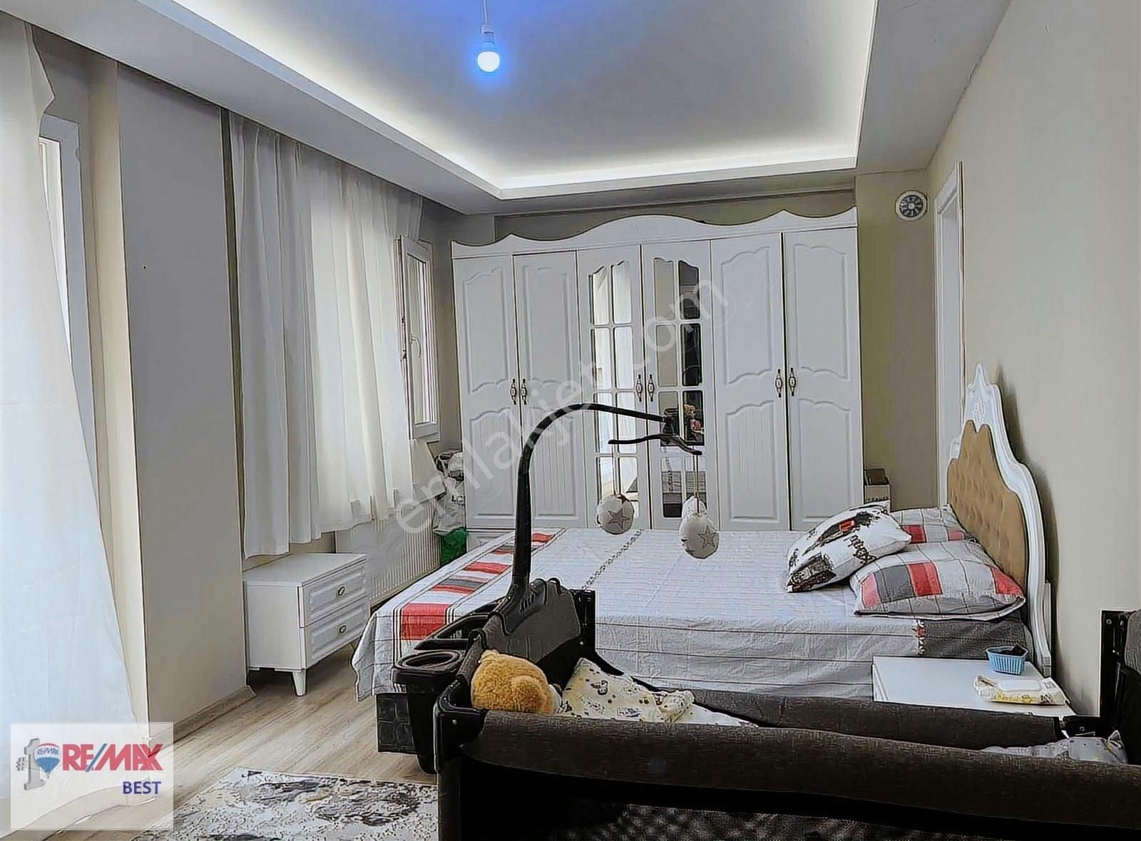 1 Bornova Mevlana Mahallesi'nde 3+1 Satılık Daire - Görsel 13