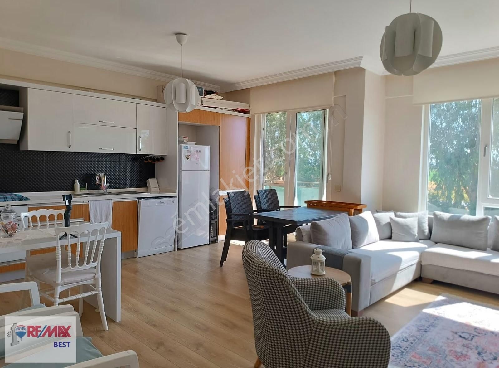 3 Villakent'te Keyifli Yaşam Evleri'nde Satılık 2+1 Daire