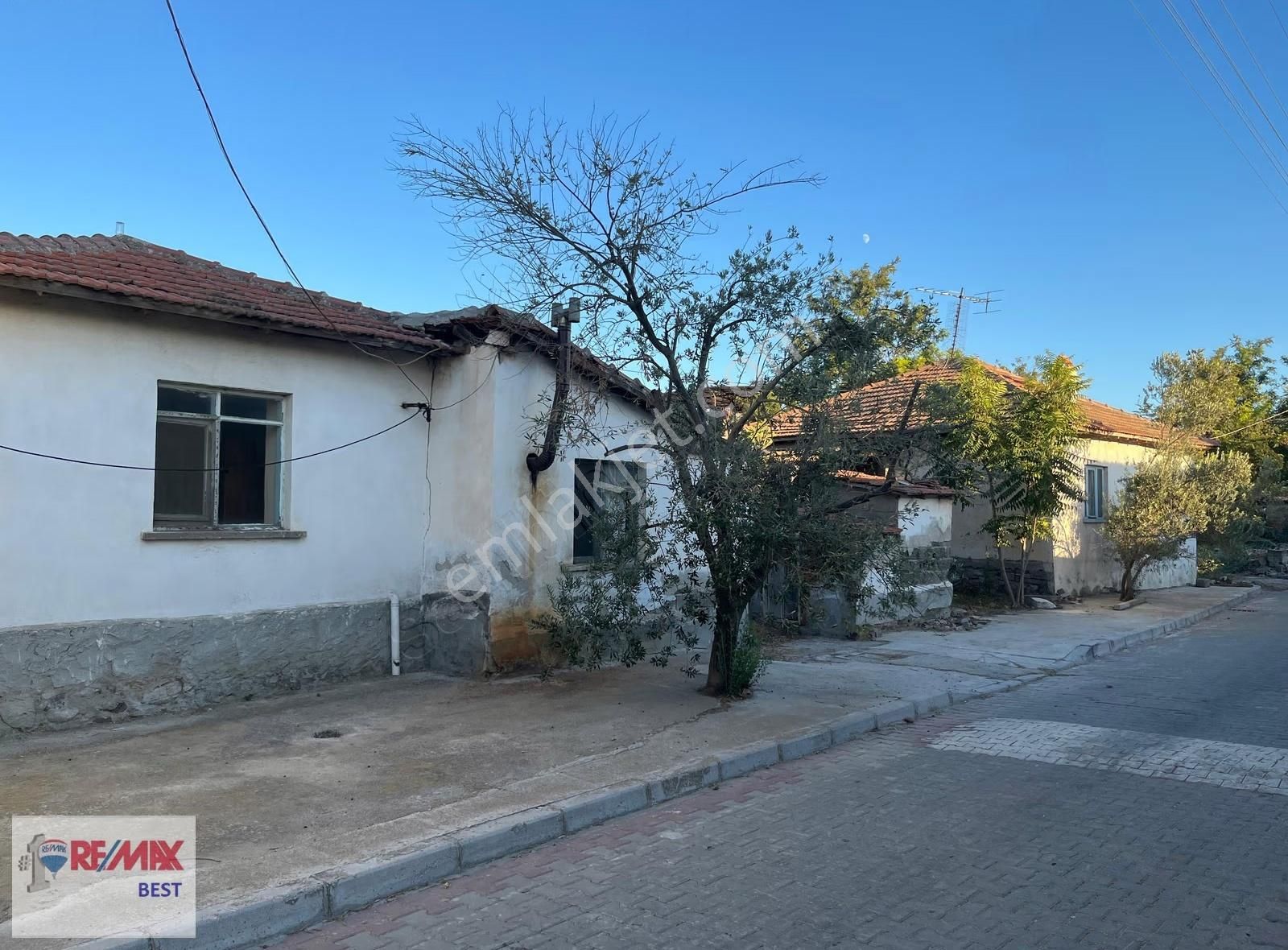 11 Menemen Çavuşköy'de Satılık Bahçeli Köy Evi - Görsel 16