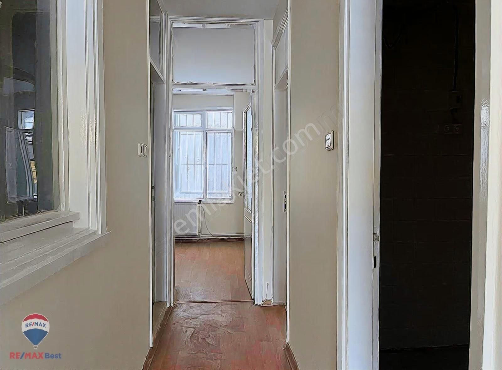 14 Karşıyaka Donanmacı Mahallesın'de 2+1 Ferah Satılık Daıre - Görsel 7