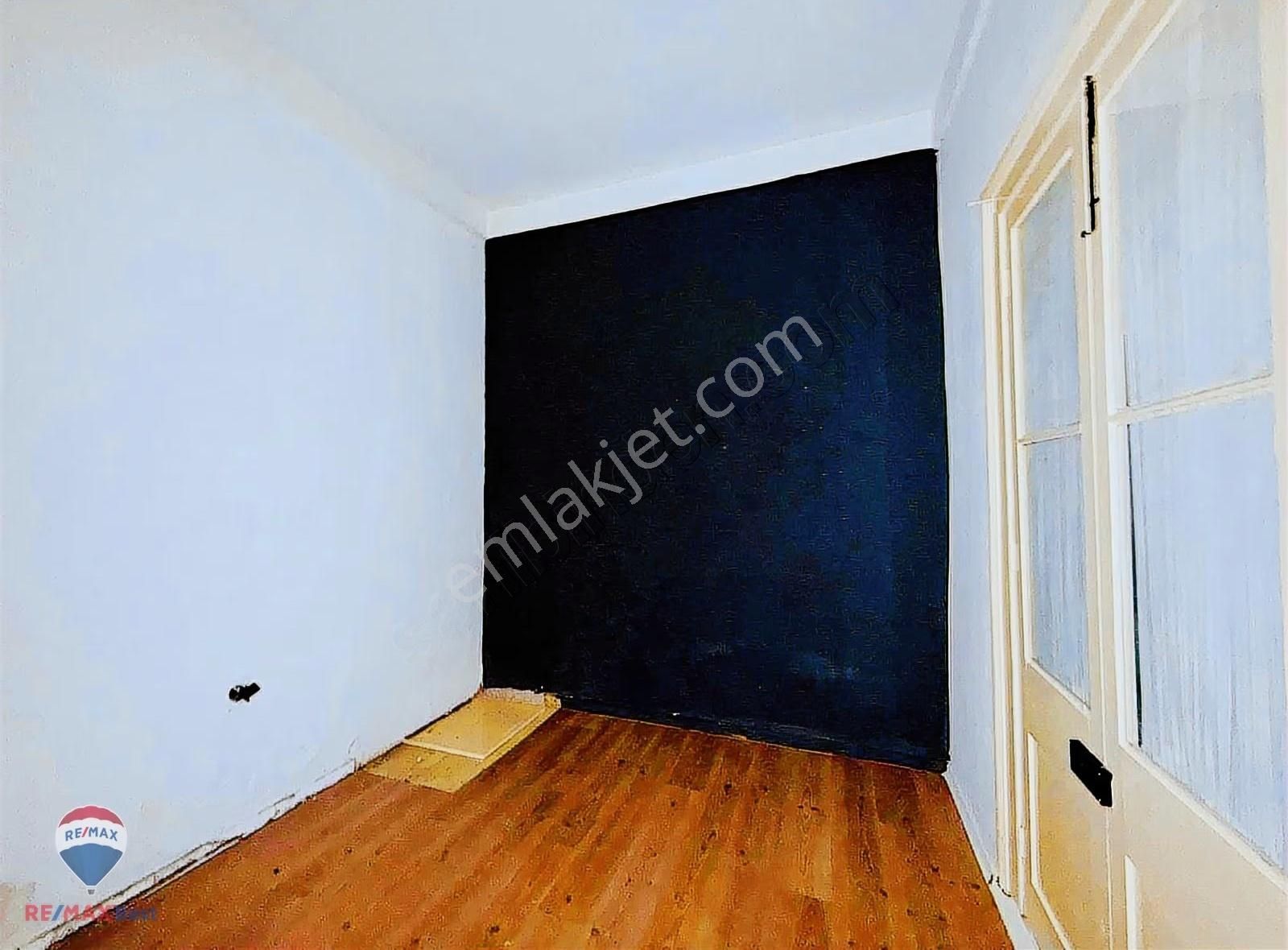 5 Alsancak Satılık Müstakil Ev - Görsel 3