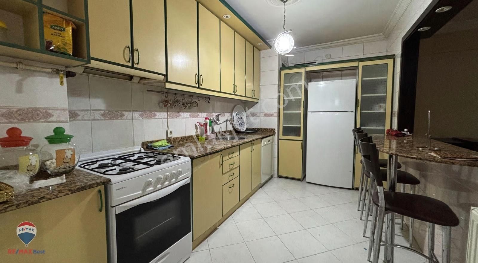 23 Karşıyaka Nergiz Goncalarda Kiralık 3+1 Ferah Daire - Görsel 11