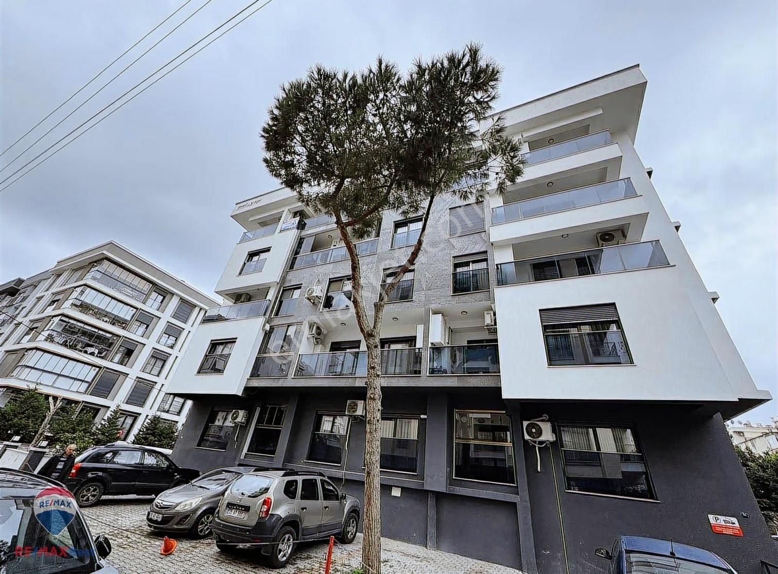 Hakan Büyük"ten Aksoyda Çok İyi Konumda 2+1 Dublex Teraslı Daire