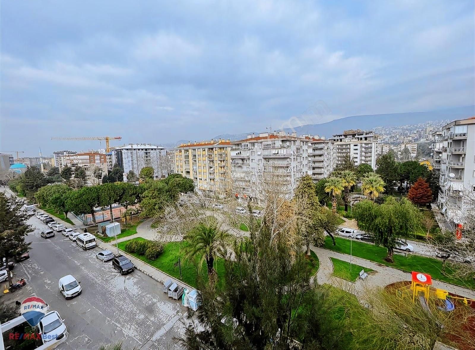 35 Bayraklı Manavkuyu'da Satılık 3+1 Daıre - Görsel 12