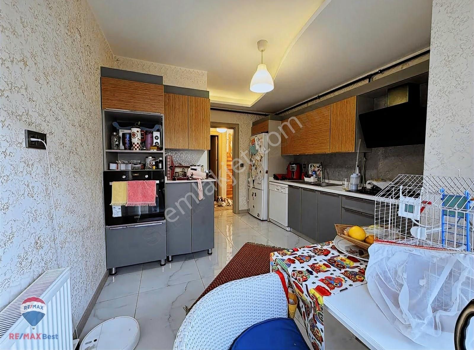 Hakan Büyük"ten Karşıyaka Belediyesi Yakını 4+1 Dublex Teraslı - Görsel 24