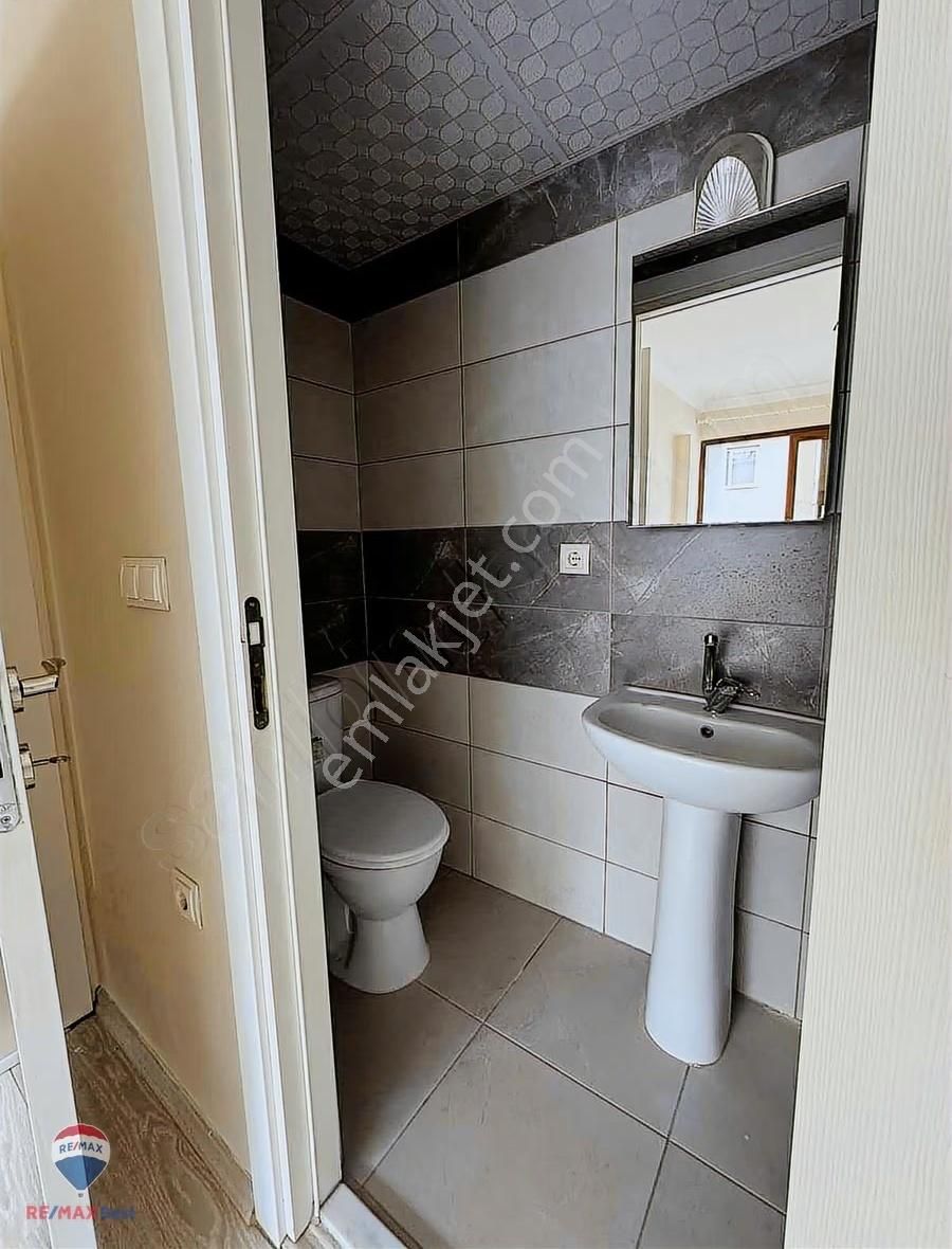 Hakan Büyük"ten Esentepe"de Ebeveyn Banyolu 3+1 Geniş Daire - Görsel 4