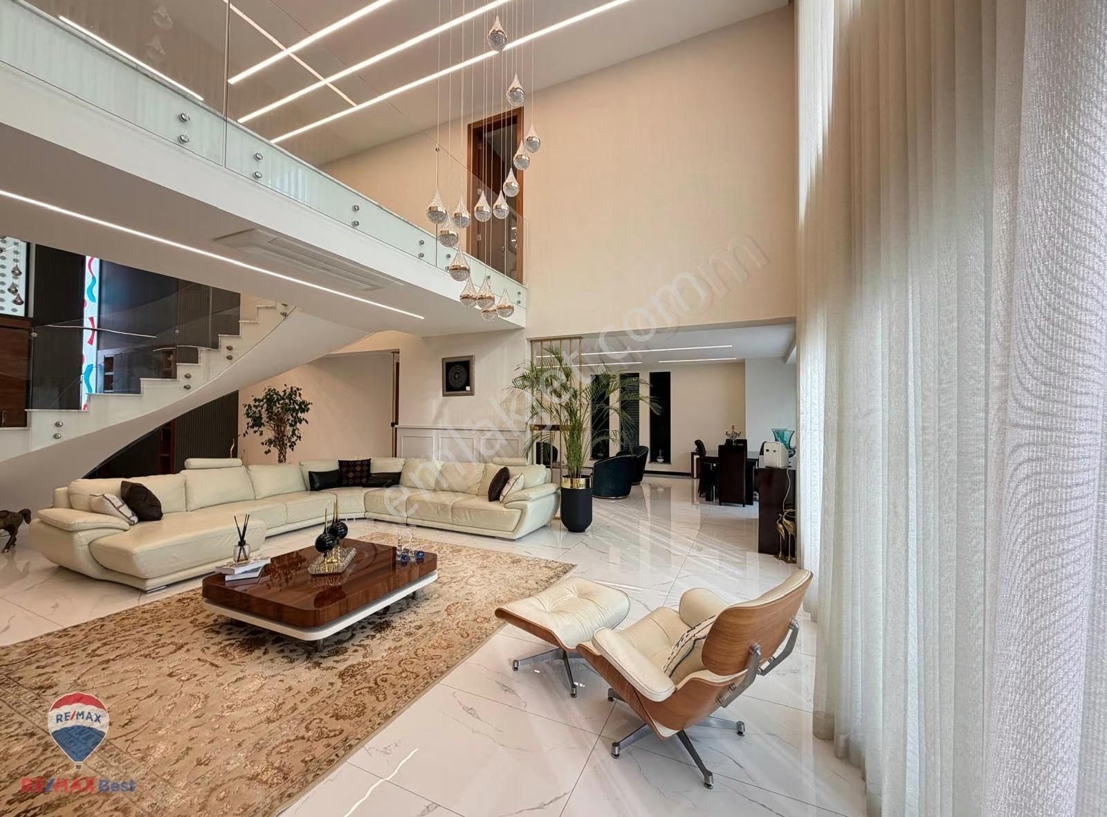 21 Güzelbahçede Satılık Villa - Görsel 3