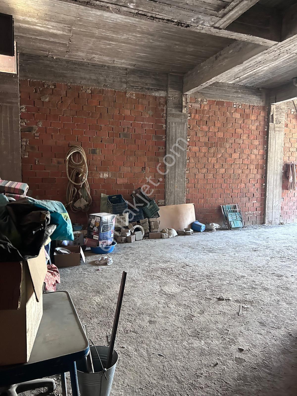 Merkezi Konumda Geniş Ve Kullanışlı Kiralık Depo - Görsel 7