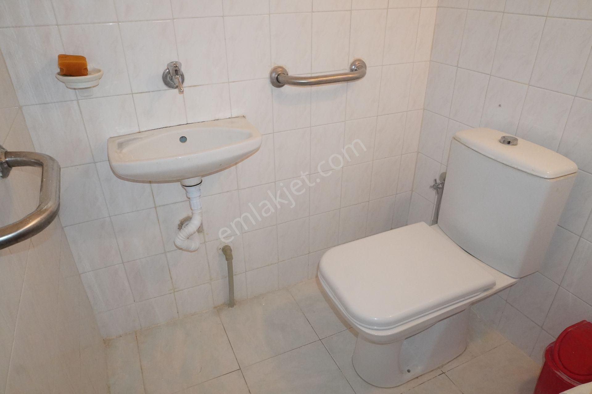 Küçükçiğlide Kiralık 2+1 Doğalgaz Kombili+balkonlu Çiğliserkan - Görsel 28