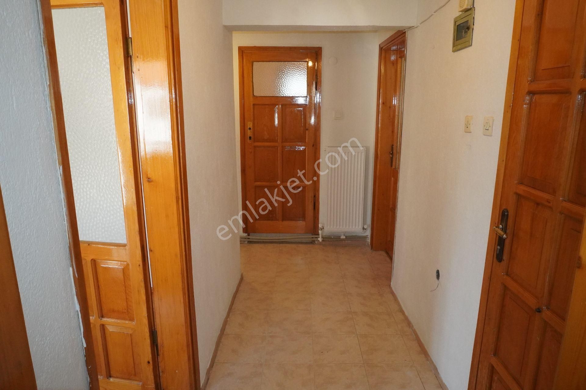 Küçükçiğlide Kiralık 2+1 Doğalgaz Kombili+balkonlu Çiğliserkan - Görsel 29