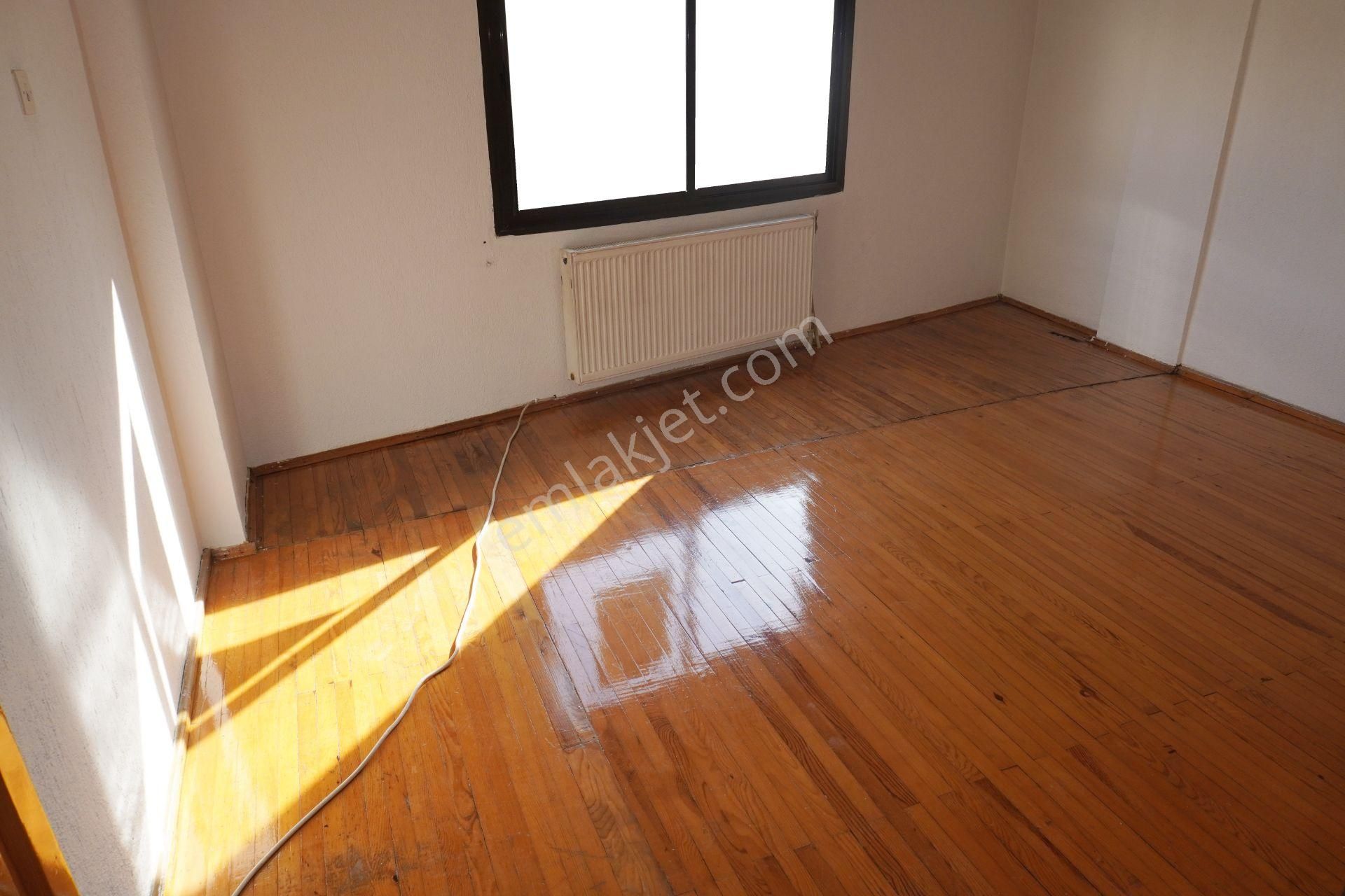 Küçükçiğlide Kiralık 2+1 Doğalgaz Kombili+balkonlu Çiğliserkan - Görsel 15
