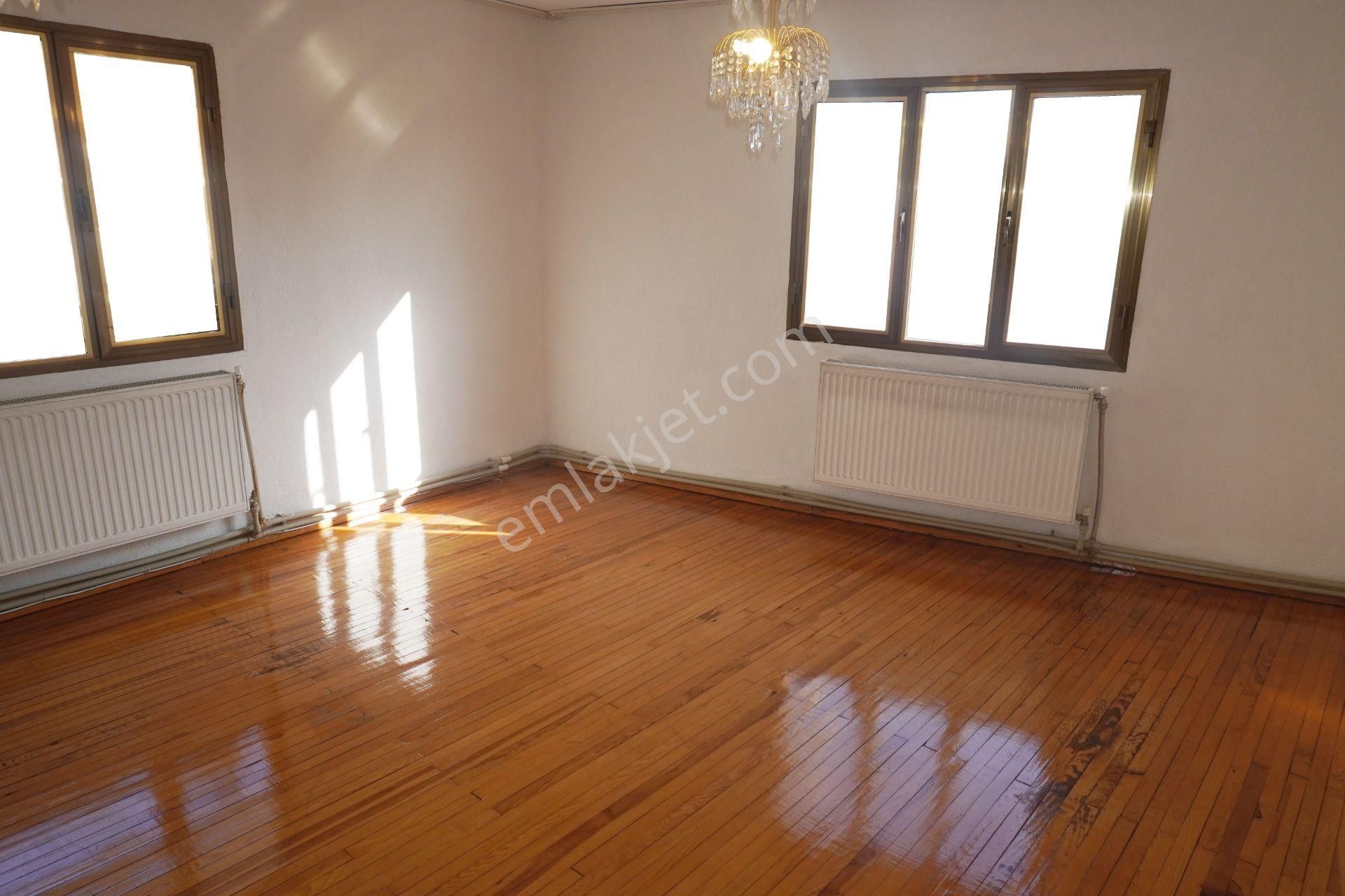 Küçükçiğlide Kiralık 2+1 Doğalgaz Kombili+balkonlu Çiğliserkan - Görsel 11