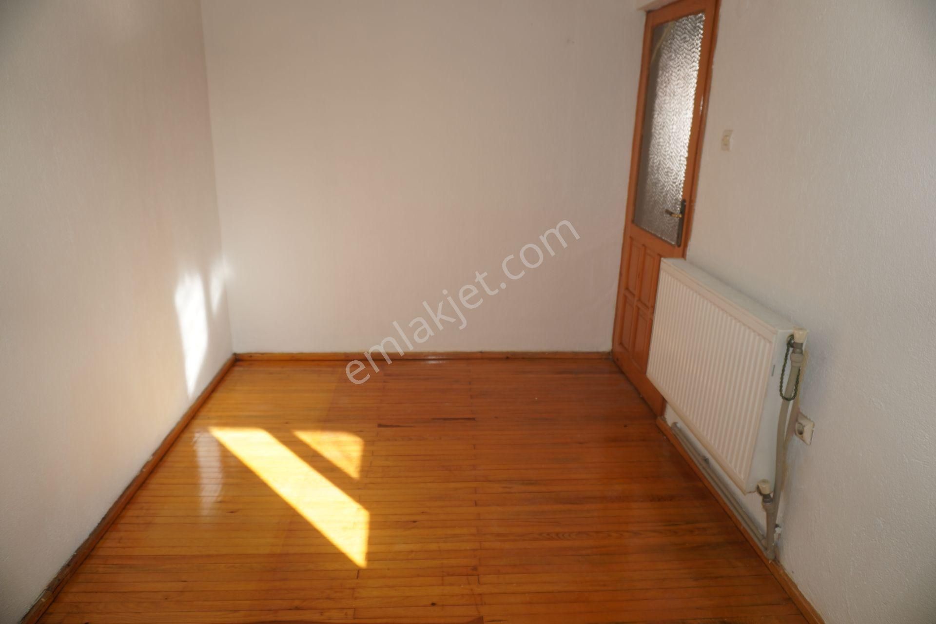 Küçükçiğlide Kiralık 2+1 Doğalgaz Kombili+balkonlu Çiğliserkan - Görsel 23