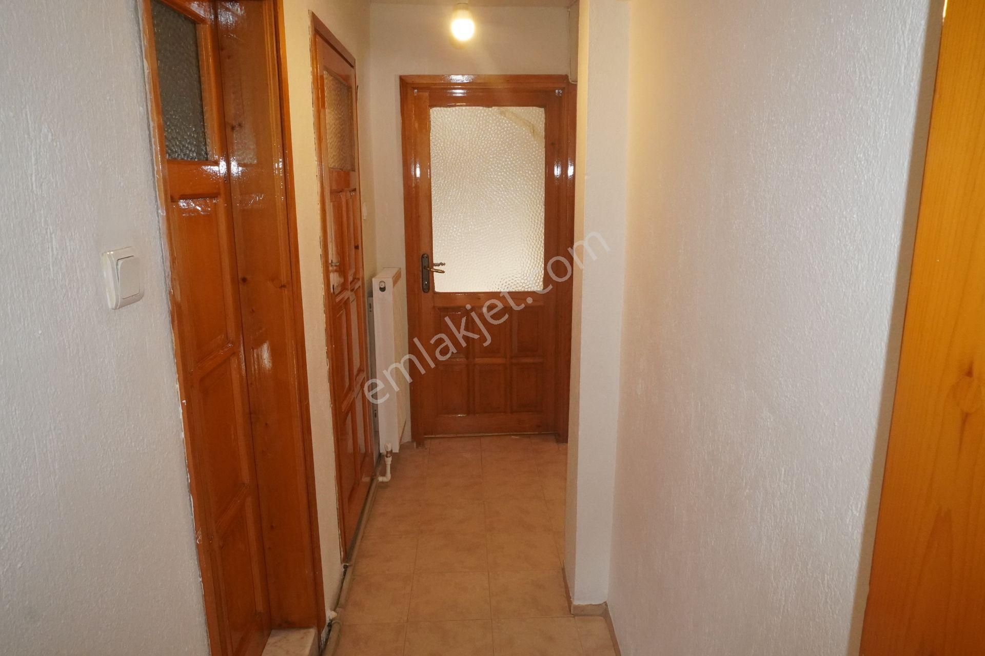 Küçükçiğlide Kiralık 2+1 Doğalgaz Kombili+balkonlu Çiğliserkan - Görsel 30