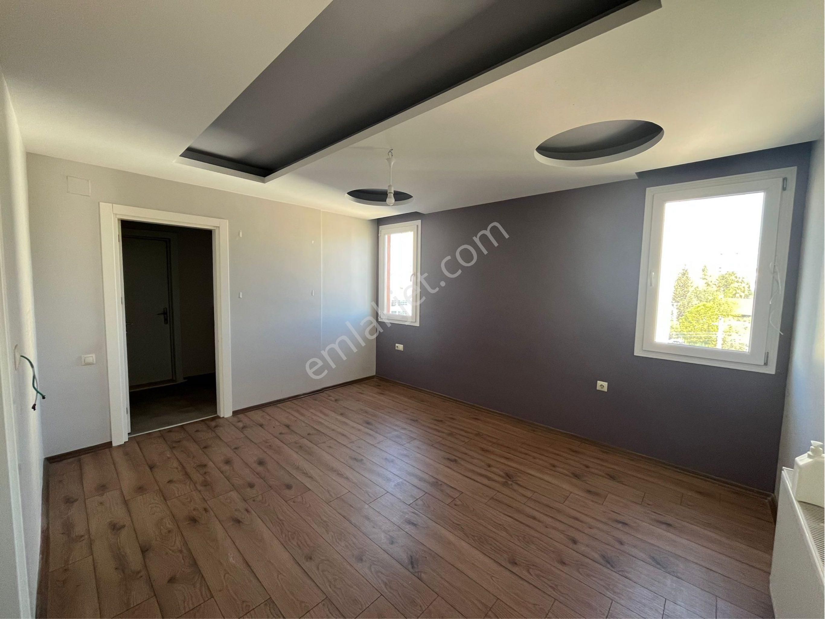 100. Yıl’da 3+1 K.mutfak Doğalgazlı Ebeveyn Banyolu Geniş Oturumlu Kiralık Daire - Görsel 13