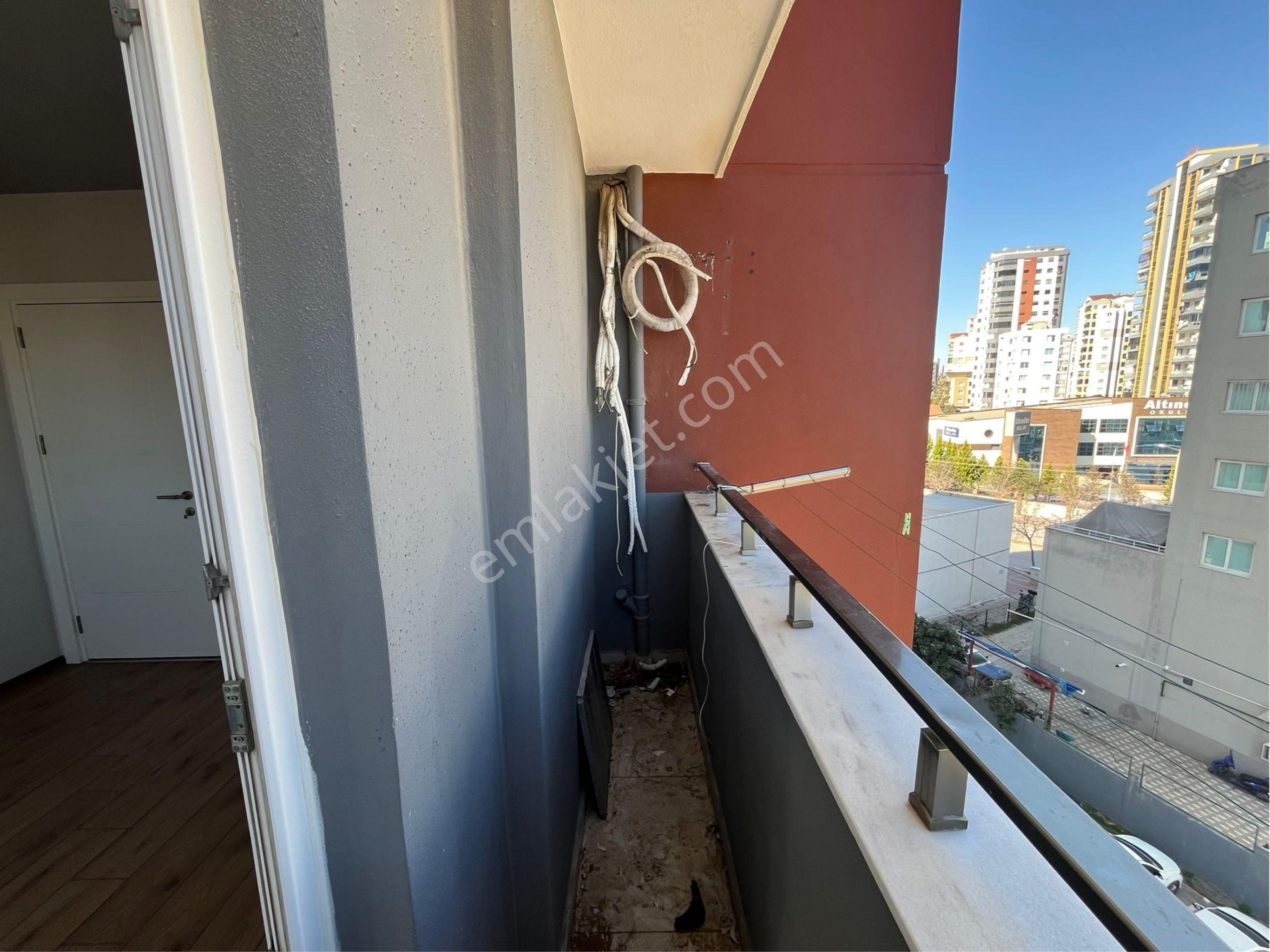 100. Yıl’da 3+1 K.mutfak Doğalgazlı Ebeveyn Banyolu Geniş Oturumlu Kiralık Daire - Görsel 23