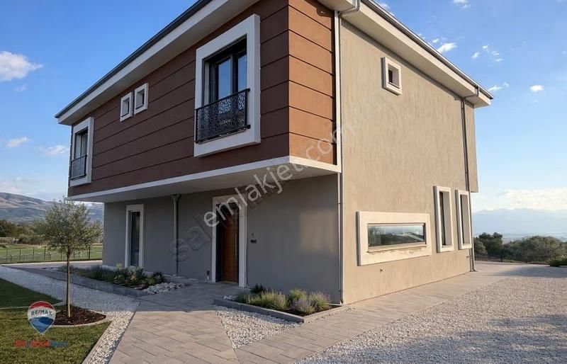 43 İzmır Ödemış Bırgıde Sıfır Dubleks Vılla