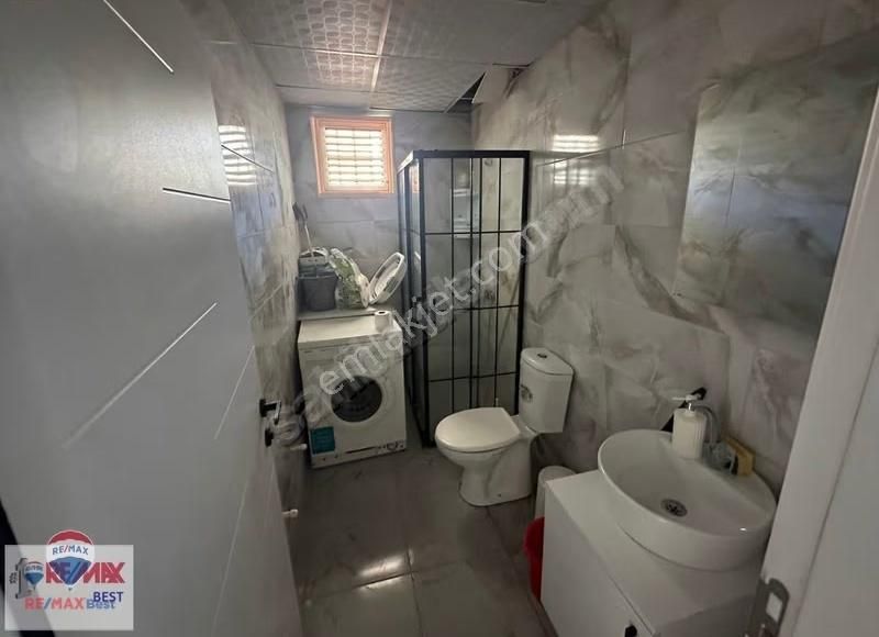 24 Bayraklı Gümüşpala Mahallesinde Satılık 2+1 Daire - Görsel 2