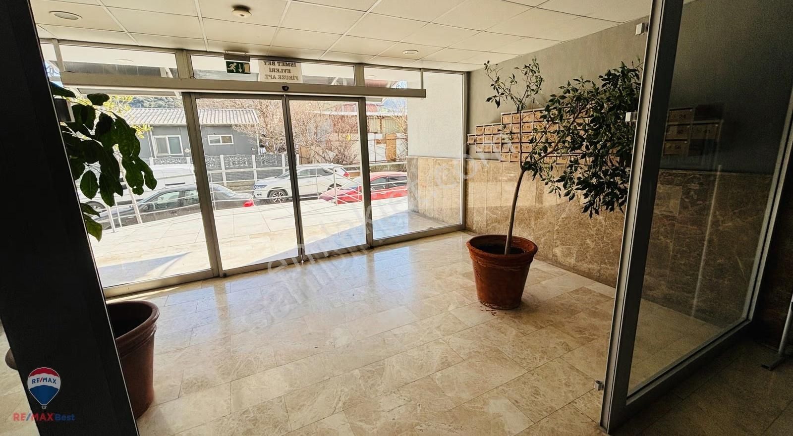 27 Bornova Yeşılovada 2+1 Otogar Karşısı, Kapalı Otoparklı - Görsel 5