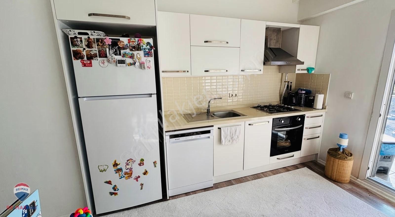 27 Bornova Yeşılovada 2+1 Otogar Karşısı, Kapalı Otoparklı - Görsel 3