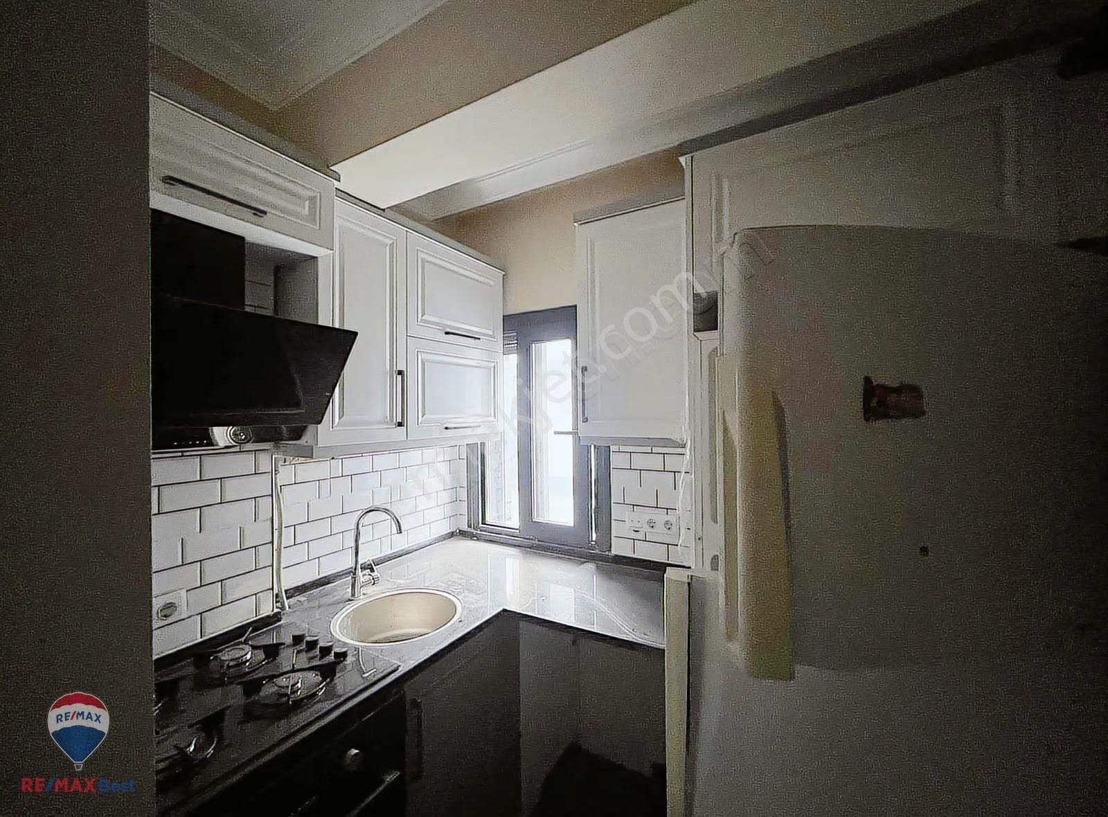 22 Karşıyaka Zübeyde Hanım Mah. Aydınlık, Ferah 2+1kiralık Daire - Görsel 3