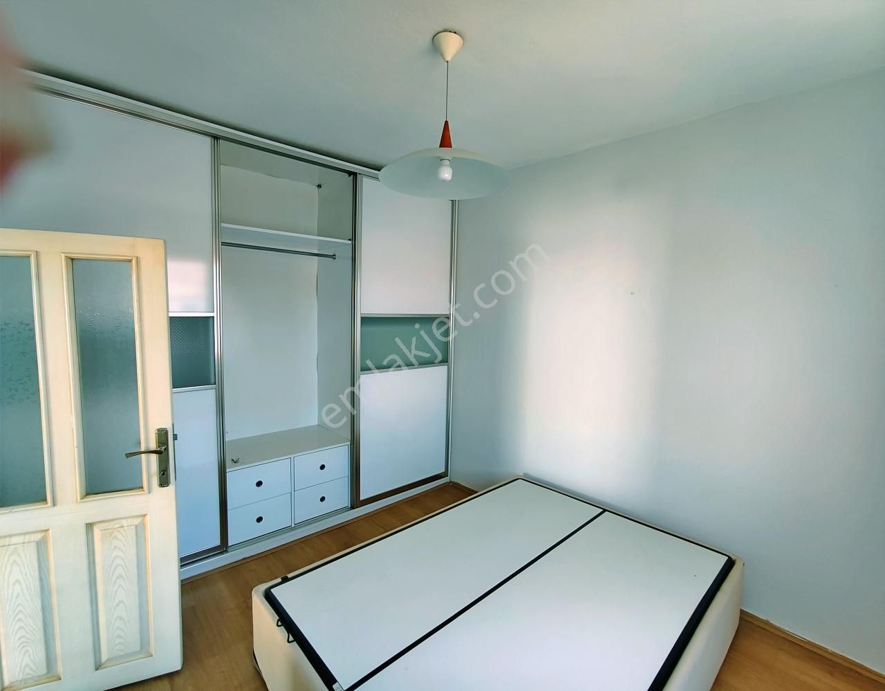 Uytundan Akçay Yenimahalle'de Denize 50 Metre Satılık 3+1 Villa - Görsel 8