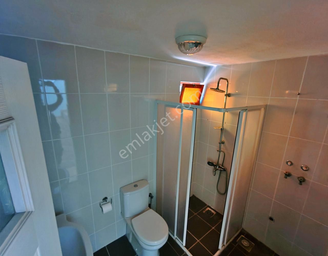 Uytundan Akçay Yenimahalle'de Denize 50 Metre Satılık 3+1 Villa - Görsel 30