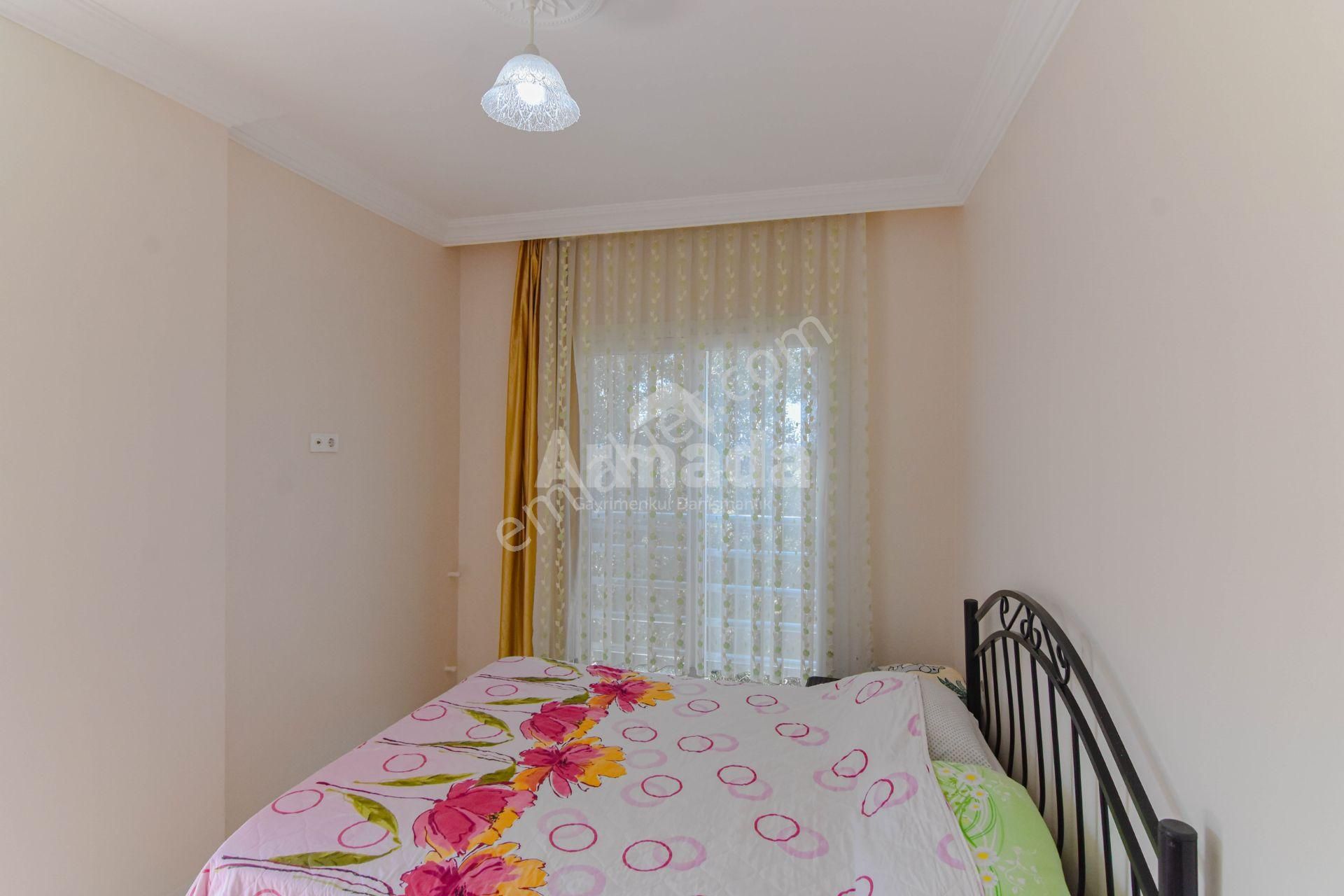Kuşadası Davutlarda Havuzlu Site İçerisinde Satılık 3+1 Villa - Görsel 16