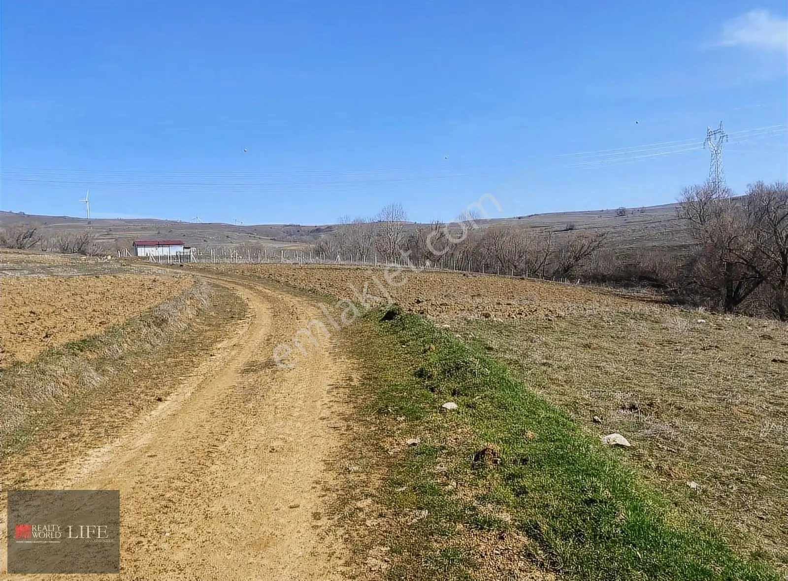 Rw Lıfe // Eskişehir Tepebaşı Uluderede Satılık Tarla