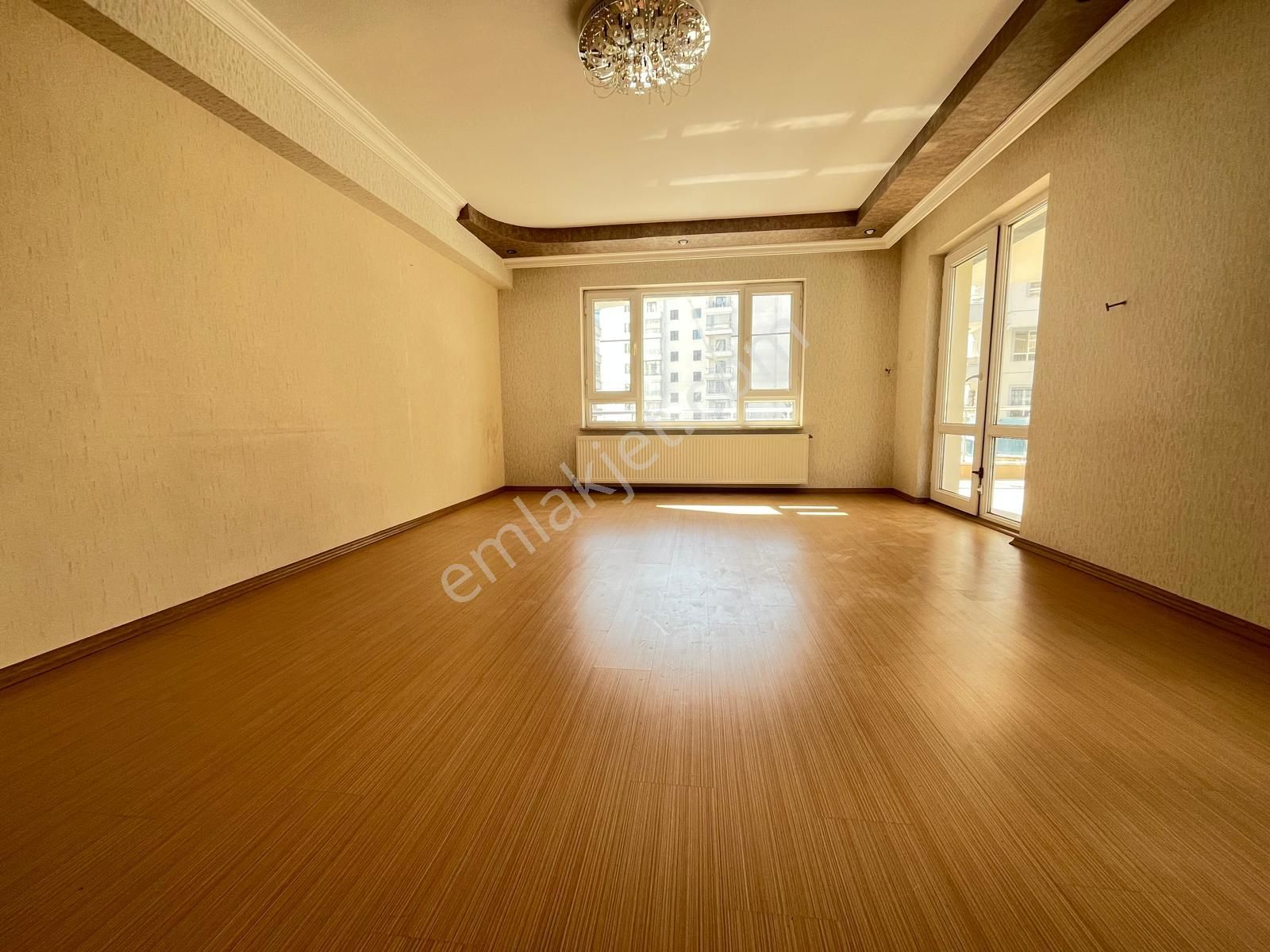 Teleferik Yakını Cadde Üzerinde Site İçerisinde Kralık 3+1 Daire* - Görsel 10