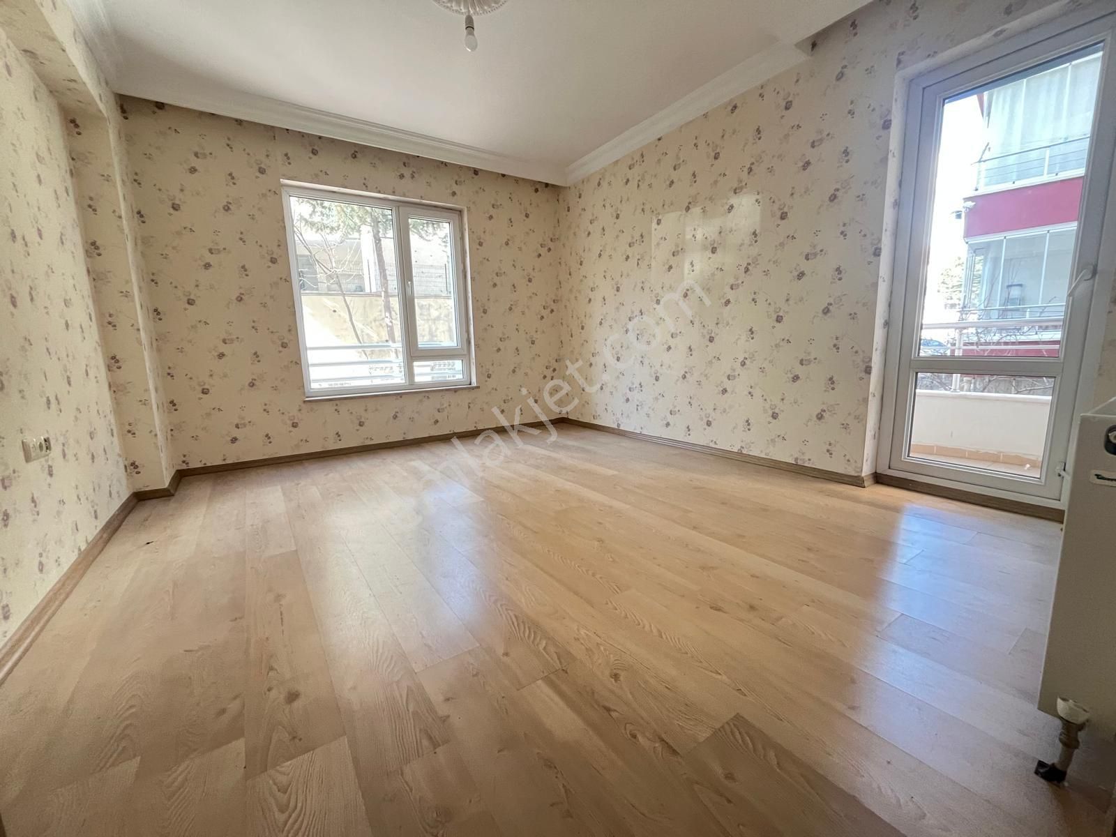 Teleferik Yakını Cadde Üzerinde Site İçerisinde Kralık 3+1 Daire* - Görsel 15