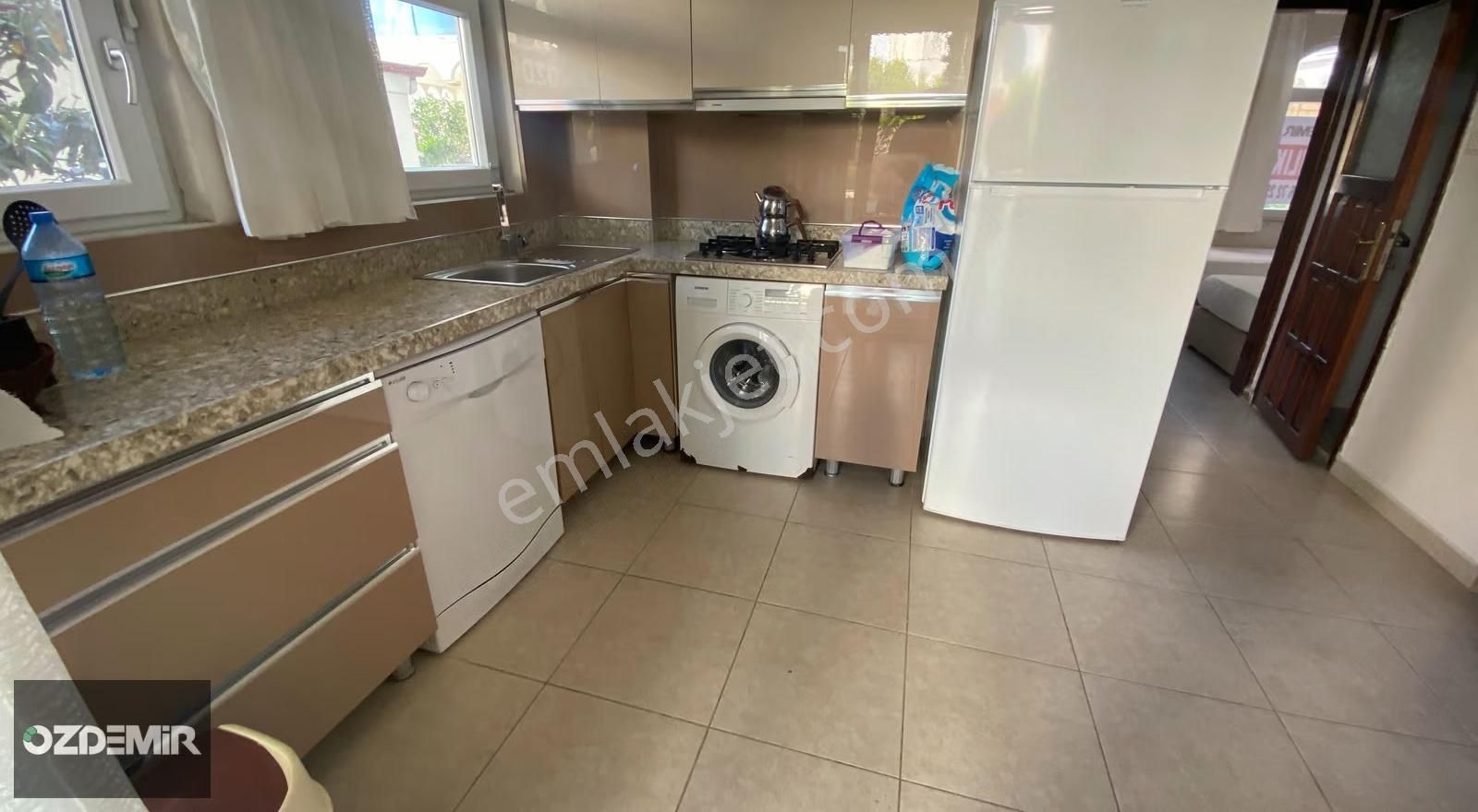 Altınoluk / Yağcılar Plajın'da Kaz Dağı Manzaralı 2+1 Daire - Görsel 33