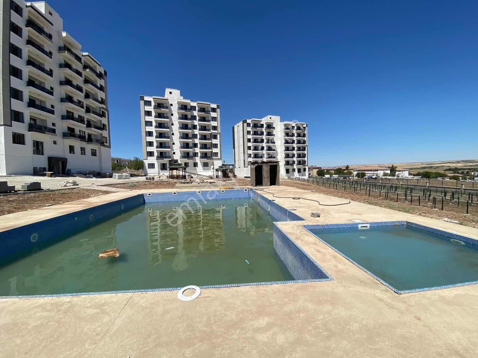 Rota'dan 450 Evlerde Acil Satılık 2+1 Havuzlu Hobi Bahçeli Daire - Görsel 20
