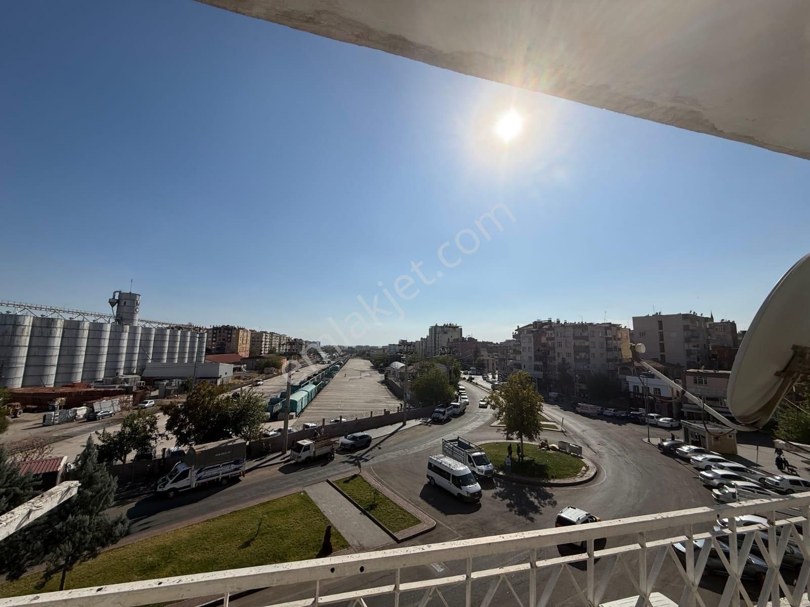 Rotadan Yenişehir Ofiste Satılık 2+1 Daire - Görsel 18