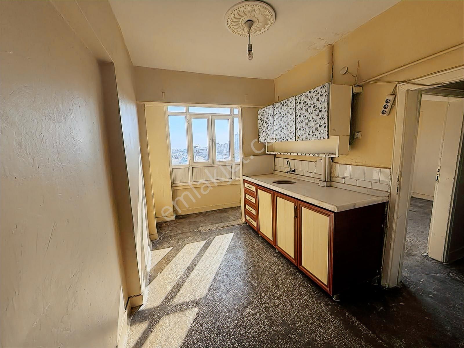 Rotadan Yenişehir Ofiste Satılık 2+1 Daire