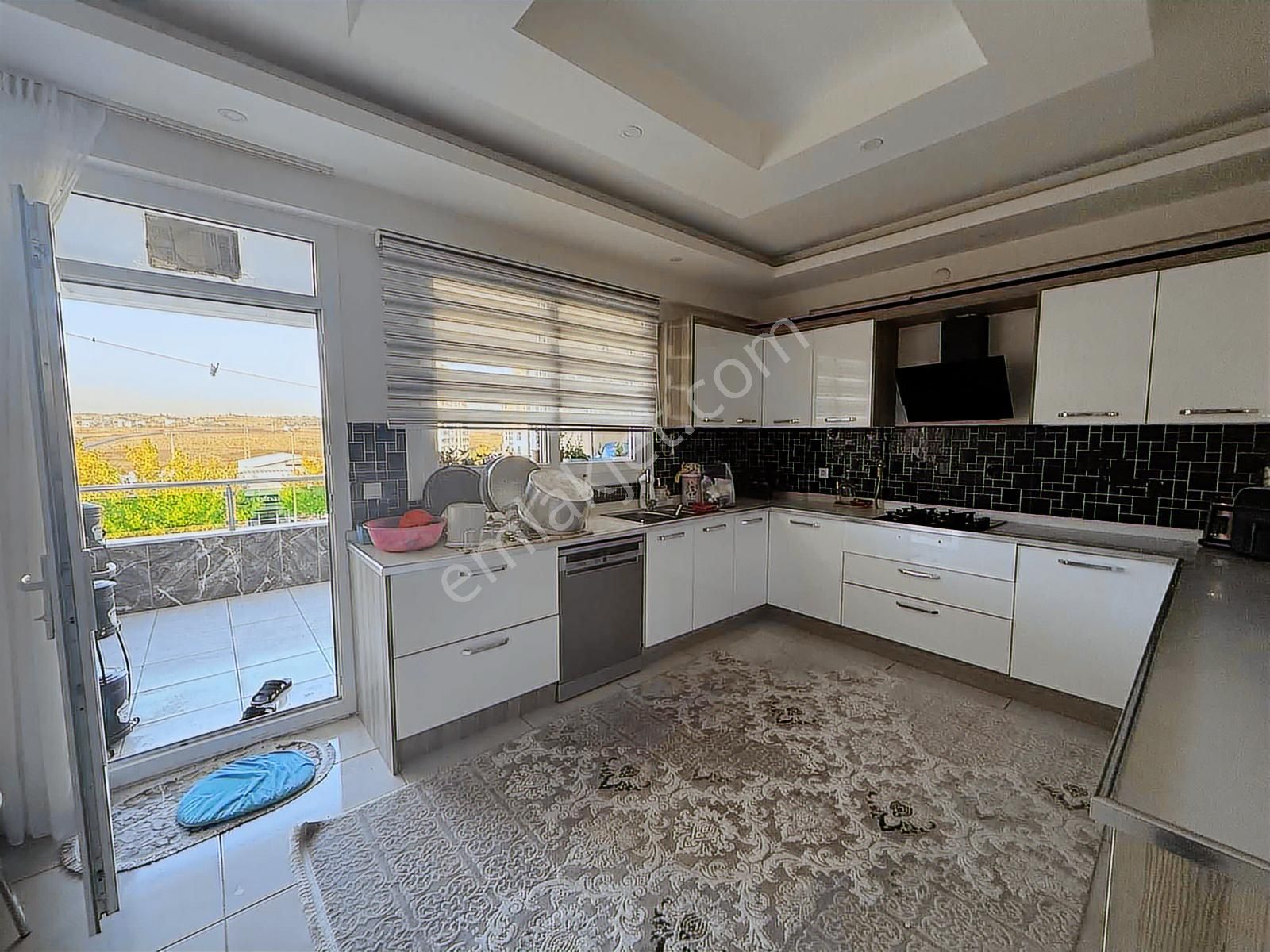 Rota'dan Mükemmel Konumda Fırsat 4.5+1 Daire - Görsel 29