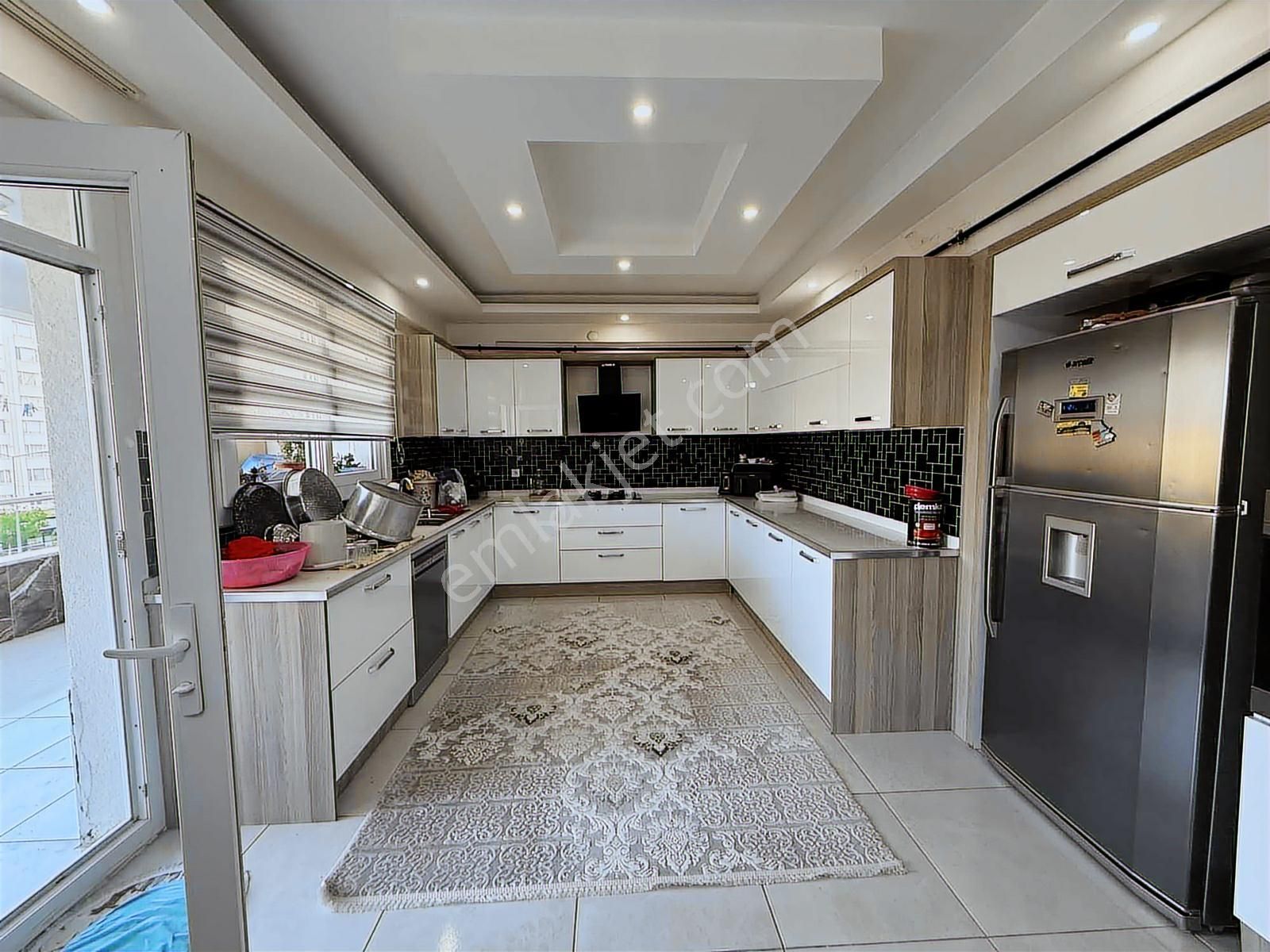 Rota'dan Mükemmel Konumda Fırsat 4.5+1 Daire