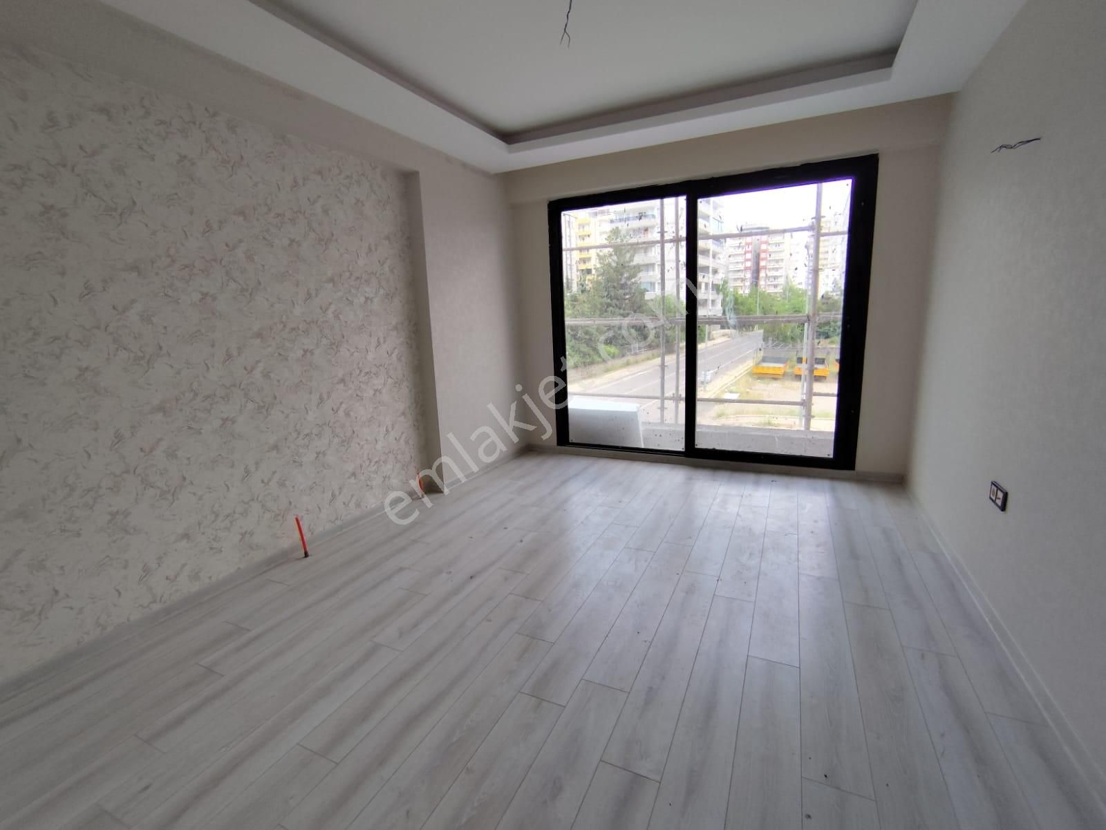 Rota'dan Kent Meydanında Ultra Lüks Fırsat 2+1 Daire - Görsel 2