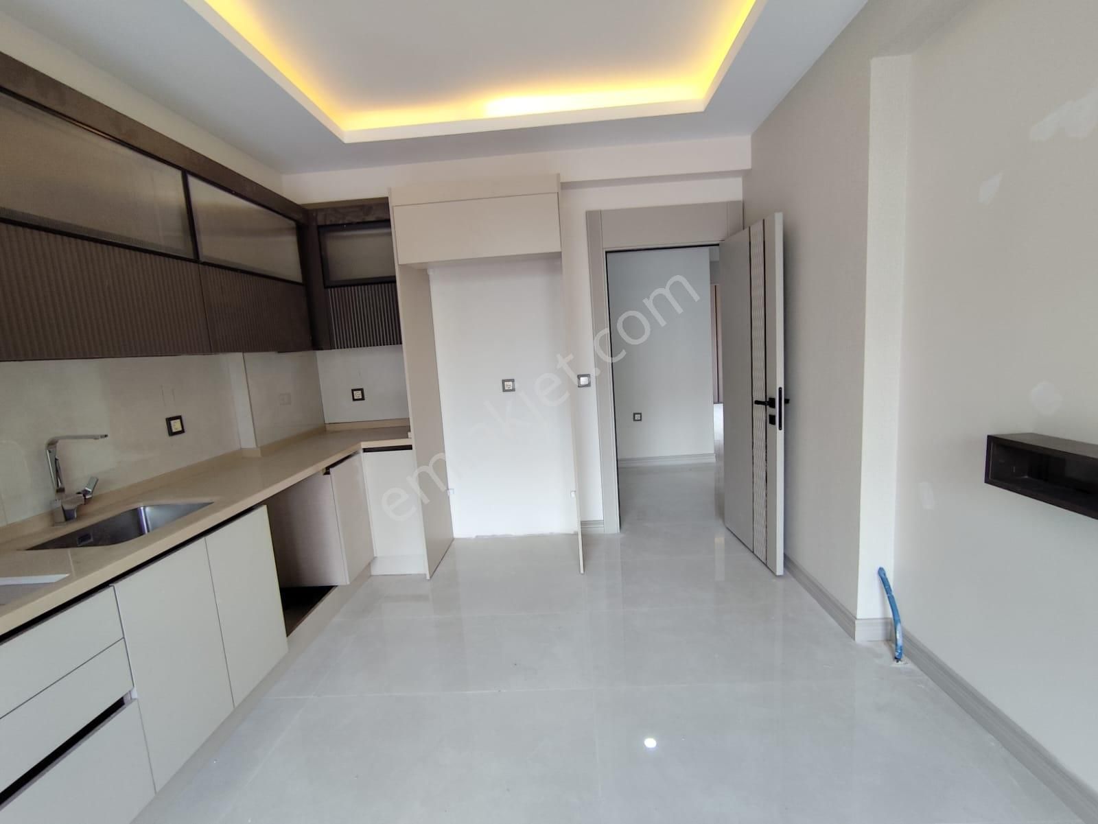 Rota'dan Kent Meydanında Ultra Lüks Fırsat 2+1 Daire - Görsel 18